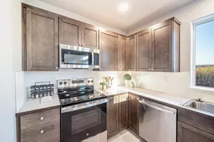 W 40th Ave, Eugene, OR 97405 - Photo 5