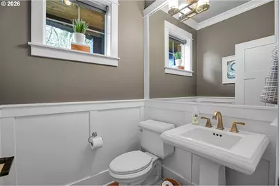 7325 N Fiske Ave, Portland, OR 97203 - Photo 17