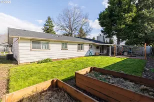 487 Snoopy Ln NE, Salem, OR 97301 - Photo 17