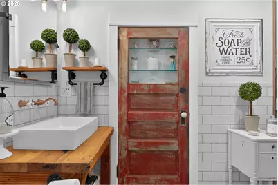 10925 SW Wilsonville Rd, Wilsonville, OR 97070 - Photo 7