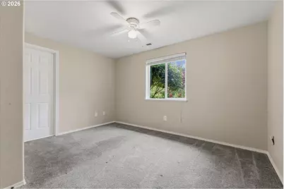 1302 SW Darci Dr, McMinnville, OR 97128 - Photo 17