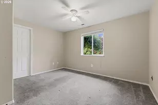 1302 SW Darci Dr, McMinnville, OR 97128 - Photo 17