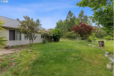 1302 SW Darci Dr, McMinnville, OR 97128 - Photo 25