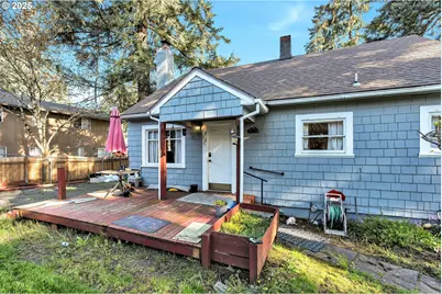 12107 SE Carlton St, Portland, OR 97266 - Photo 5