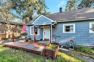 12107 SE Carlton St, Portland, OR 97266 - Photo 5