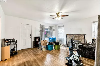 12107 SE Carlton St, Portland, OR 97266 - Photo 7