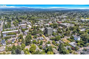 8906 N Willamette Blvd, Portland, OR 97203 - Photo 45