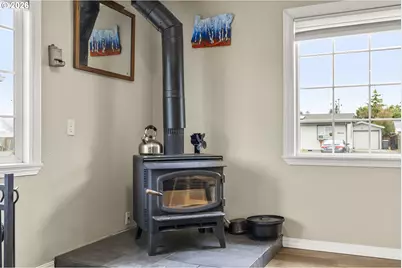 38643 SE Cedar St, Scio, OR 97374 - Photo 17