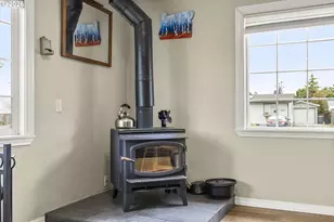 38643 SE Cedar St, Scio, OR 97374 - Photo 17