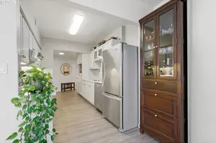 1500 SW 5th Ave, Portland, OR 97201 - Photo 19