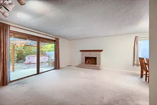 132 Lynnbrook Dr, Eugene, OR 97404 - Photo 7