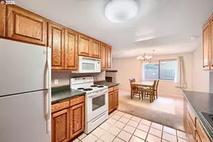 132 Lynnbrook Dr, Eugene, OR 97404 - Photo 11