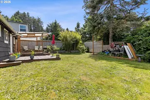 1315 SE Oar Ave, Lincoln City, OR 97367 - Photo 21