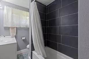 1315 SE Oar Ave, Lincoln City, OR 97367 - Photo 9