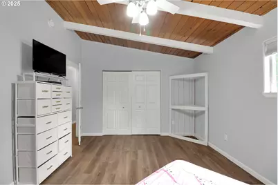 93215 Long Tom Dr, Cheshire, OR 97419 - Photo 27