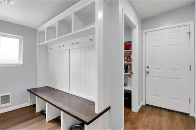 93215 Long Tom Dr, Cheshire, OR 97419 - Photo 11