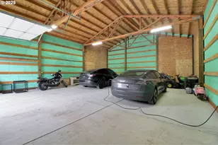 93215 Long Tom Dr, Cheshire, OR 97419 - Photo 33