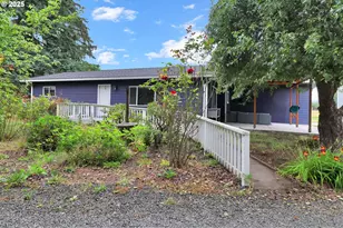93215 Long Tom Dr, Cheshire, OR 97419 - Photo 5