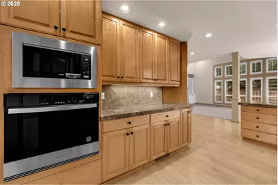 8405 NW 17th Ave, Vancouver, WA 98665 - Photo 13