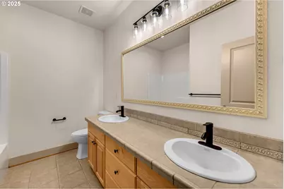 8405 NW 17th Ave, Vancouver, WA 98665 - Photo 43