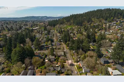 7645 SE Lincoln St, Portland, OR 97215 - Photo 33