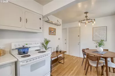 7645 SE Lincoln St, Portland, OR 97215 - Photo 11