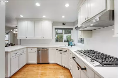 3134 NW Spencer St, Portland, OR 97229 - Photo 15
