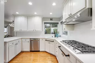 3134 NW Spencer St, Portland, OR 97229 - Photo 15