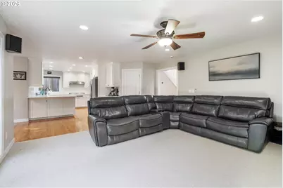 3134 NW Spencer St, Portland, OR 97229 - Photo 19