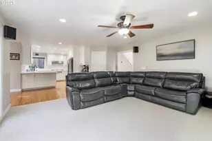 3134 NW Spencer St, Portland, OR 97229 - Photo 19