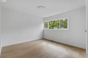 17766 NW Lakeway Ct, Beaverton, OR 97006 - Photo 19