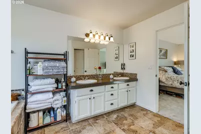 16355 SW Gearin Ct, Tigard, OR 97223 - Photo 37