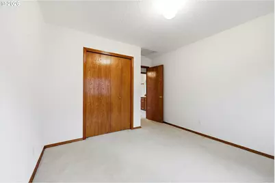 1326 SE Linden Ct, Gresham, OR 97080 - Photo 33