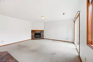 1326 SE Linden Ct, Gresham, OR 97080 - Photo 29