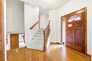 1326 SE Linden Ct, Gresham, OR 97080 - Photo 3