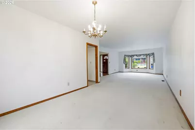 1326 SE Linden Ct, Gresham, OR 97080 - Photo 7