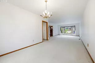 1326 SE Linden Ct, Gresham, OR 97080 - Photo 7