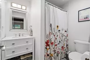 8514 SW 54th Ave, Portland, OR 97219 - Photo 17
