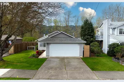 9620 N Edison St, Portland, OR 97203 - Photo 1