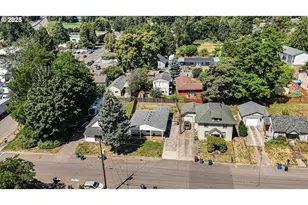 753 SE Sumner St, Camas, WA 98607 - Photo 35