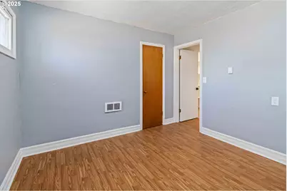 753 SE Sumner St, Camas, WA 98607 - Photo 23
