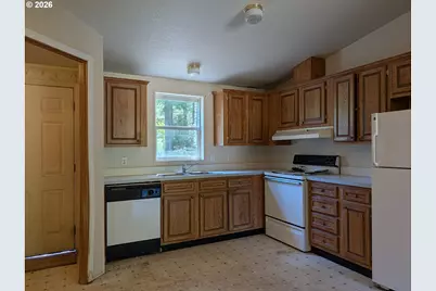 49241 Mountain View Rd, Oakridge, OR 97463 - Photo 21
