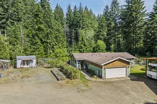 136 Longhorn Rd, Amboy, WA 98601 - Photo 5