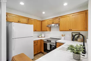 42036 NW Elmhurst Ct, Banks, OR 97106 - Photo 5