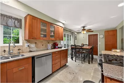 5215 SW 184th Ave, Beaverton, OR 97078 - Photo 13
