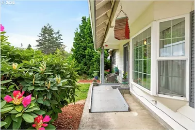 5215 SW 184th Ave, Beaverton, OR 97078 - Photo 3