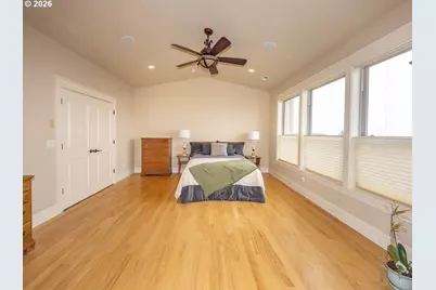 578 W Dogwood St, Washougal, WA 98671 - Photo 31