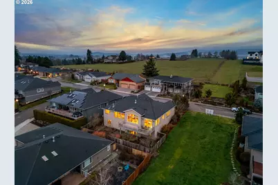 578 W Dogwood St, Washougal, WA 98671 - Photo 37