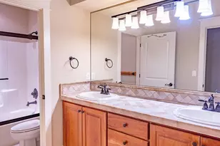 578 W Dogwood St, Washougal, WA 98671 - Photo 17