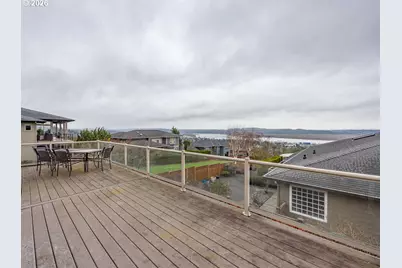 578 W Dogwood St, Washougal, WA 98671 - Photo 33